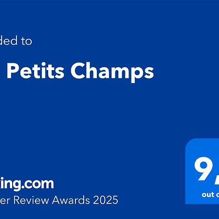 Les Petits Champs Apartment Buais-les-Monts Exterior foto